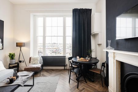 2 bedroom flat to rent - Photo 3