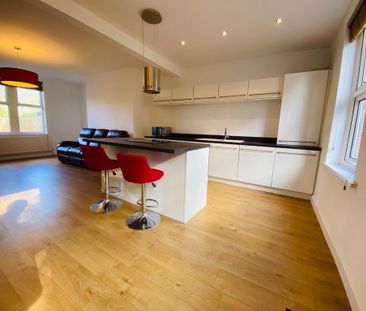 2 bedroom terraced house to rent - Photo 4