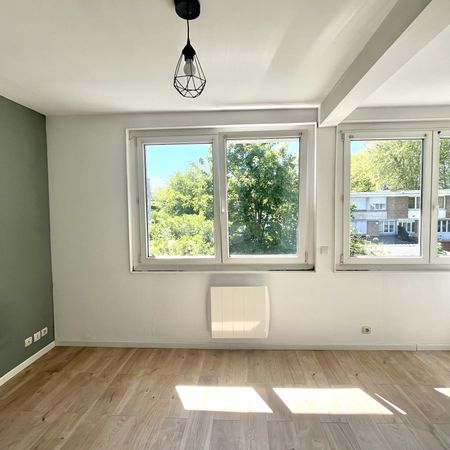 Location Appartement 1 pièce 17m² VILLENEUVE D ASCQ 59491 - Photo 3