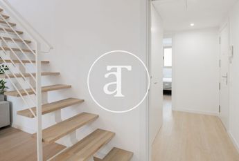 Penthouse apartment for rent with 3 bedrooms, balcony, terrace and 2 bathrooms in Badalona