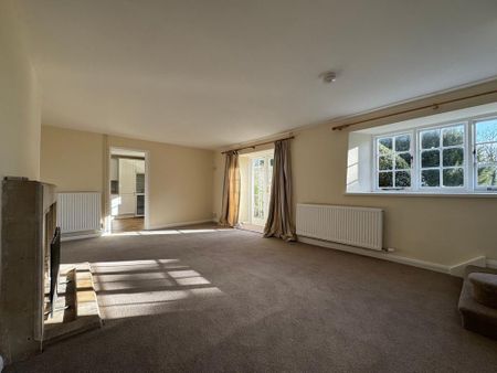 2 bedroom semi-detached house to rent - Photo 2