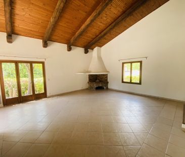 Location Maison 5 pièces 192m² TOURRETTES SUR LOUP 06140 - Photo 2