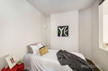 Bright and Versatile Apartment in Prime Hawthorn Location - Photo 3