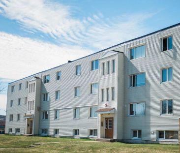 Sunridge Place — 1 Bedroom 1 Bath - Photo 1