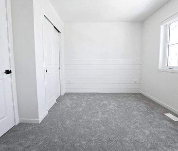 Edmonton Unfurnished duplex Rental in Alberta Avenue - 11642 90 Str... - Photo 3