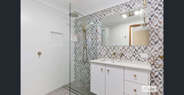 Fully Furnished Studio Apartment - Power, Water & Wifi included in rent. - Photo 1