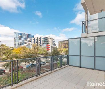 1 Bedroom Apartment with Resort-Style Amenities - Photo 5