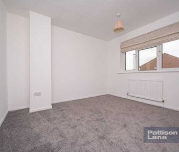 3 bedroom house - Photo 4