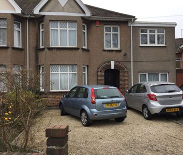 Aerospace & Engineering in Filton – Airbus, BAE Systems, Rolls-Royc... - Photo 4