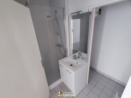 Location Appartement 1 pièce 22m² - Photo 4