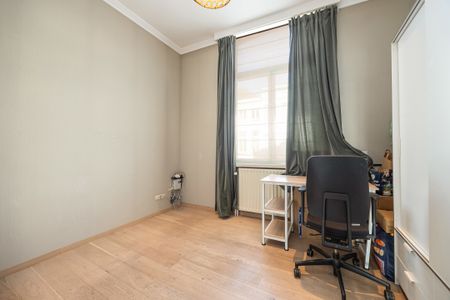 Gezellig en ruim 2-slaapkamerappartement in het hart van Mechelen zonder gemeenschappelijke kosten - Photo 2