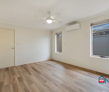 KELMSCOTT - 3x2 - QUIET SECURE COMPLEX - Photo 2