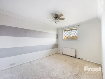 Maisie Webster Close, Stanwell,TW19 - Photo 3