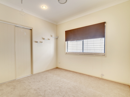 12 Ovals Terrace, Springfield Lakes, QLD 4300 - Photo 5