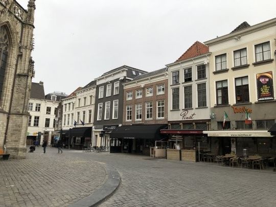 Grote Markt - Photo 1