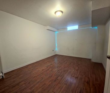 For Lease - 5815 Riverdale Crescent Unit# Lower, Mississauga, Ontario - Photo 2