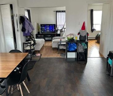 2 CH - 1 SDB - Windsor - $975 /mo - Photo 2