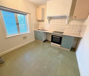 High Street - Photo 5