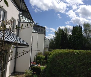 Erdgeschoss-Wohnung mit Terrasse! - Foto 2