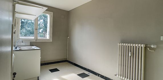 A LOUER Appartement 50000 Saint-Lô 1 chambre 47.82 m2 - Photo 2