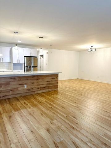 Appartement à louer - Brossard (Noms de rues (L)) Appartement à louer - Brossard (Noms de rues (L)) - Photo 2