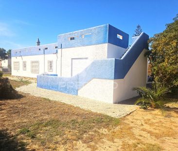Quarteira, Loulé, Faro 8100 - Photo 1