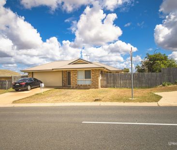 Fully Air-Conditioned - Perfect for Summer! - Photo 1