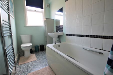 Langdale Terrace, Headingley, LS6 3DY, Leeds - Photo 5