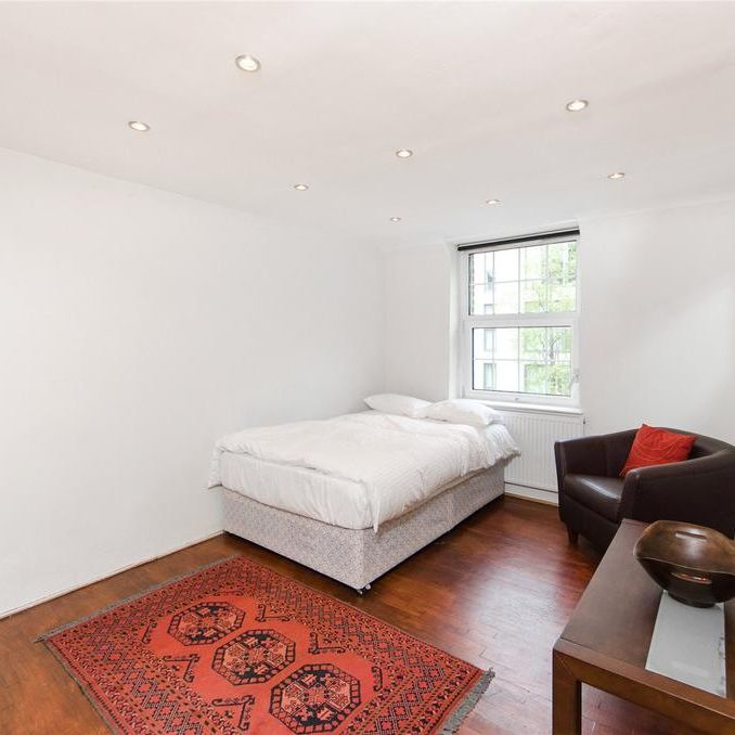 Studio to rent - Photo 1