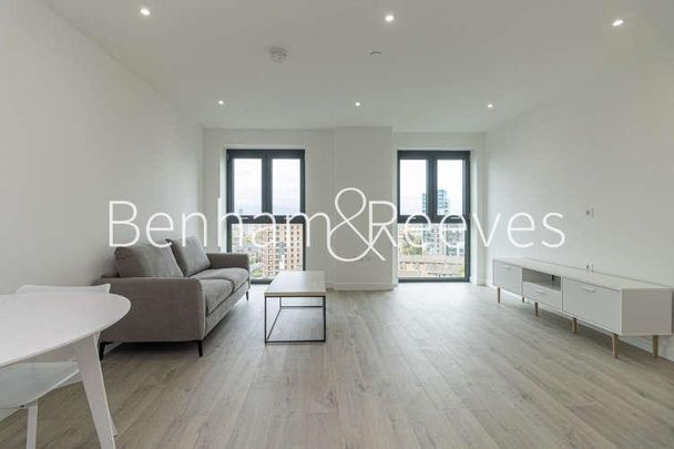 Dragonfly Walk, Woodberry Down Development, N4 - Photo 1