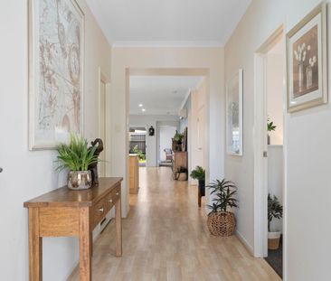 5 Player Street, North Lakes QLD 4509 - House For Rent - $780 | Domain - Photo 5