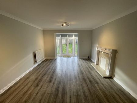 2 bedroom semi-detached house to rent - Photo 2