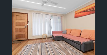 Fully Furnished One-Bedroom Retreat in Prime Laverton Location! APPLICATIONS NOW OPEN - Photo 2