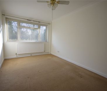 London Road, Ewell, Epsom, Surrey, KT17 2BU - Photo 3