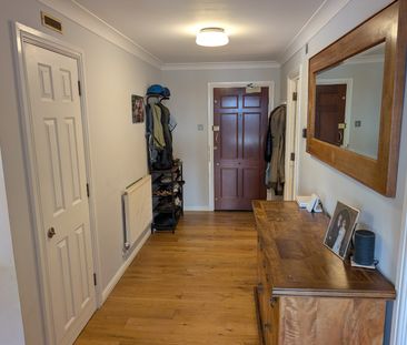 2 Bed Flat, Victoria Wharf, E14 - Photo 4