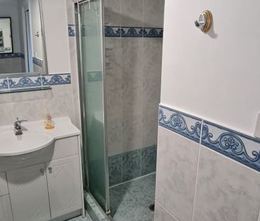 3-bedroom shared unit, U Smith Street - Photo 1