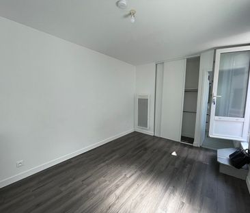 Location Appartement 1 pièce 23m² - Photo 4