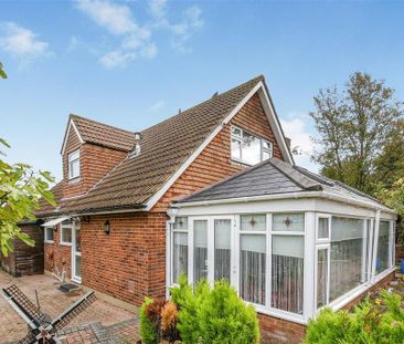 4 bedroom detached house to rent - Photo 2