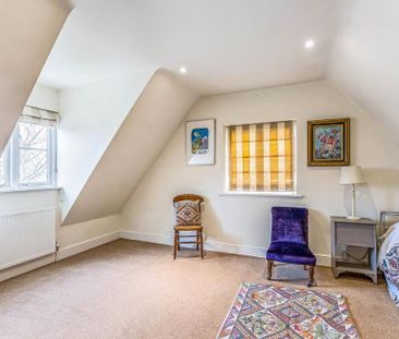 Three double bedroom detached house in the desirable village of Upa... - Photo 5