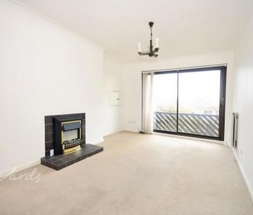 2 bedroom maisonette to rent - Photo 1