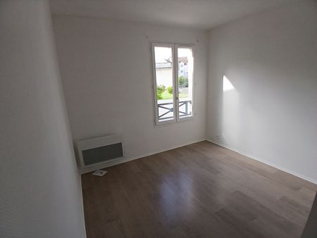 Location Appartement 2 pièces 50m² - Photo 2
