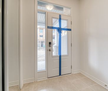 For Lease - 53 Pearen Lane, Barrie, Ontario - Photo 3