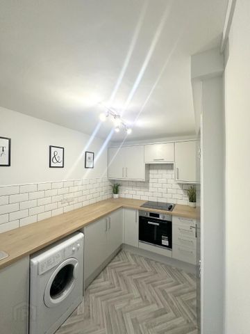 13b Moylena House, Benmore Drive, BT100EG, Belfast - Photo 2