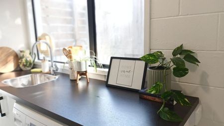 Self-Contained Guest Suite in Mairangi Bay area - Photo 2