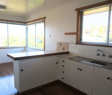 8 Jefferson Court Lutana TAS 7009 Australia - Photo 6