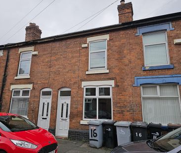 2 bedroom terraced house to rent - Photo 1