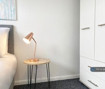 2 bedroom terraced house to rent - Photo 3