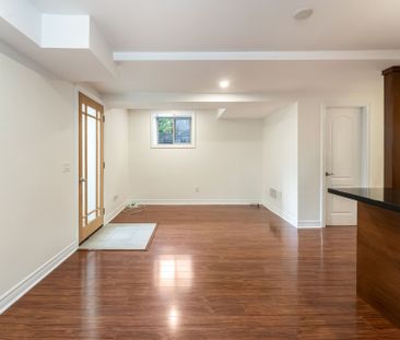 For Lease - 34 Monkton Avenue Unit# Lower, Toronto, Ontario - Photo 2