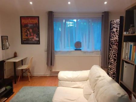 Studio Flat, Hawes Street, N1 - Photo 4