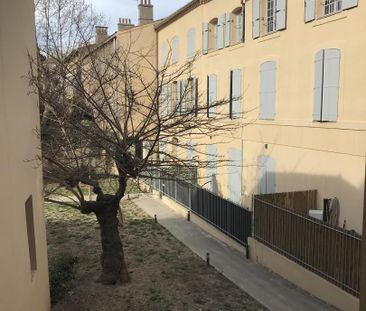 location Appartement T2 DE 40.8m² À AIX EN PROVENCE - Photo 1
